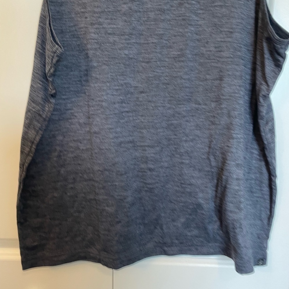 Gaiam Workout Top - Picture 6 of 6